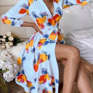 Beautiful brand new dress